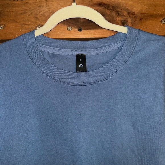 NWT Lululemon Men's Heavyweight Blue T-Shirt Sz XL - Picture 5 of 7